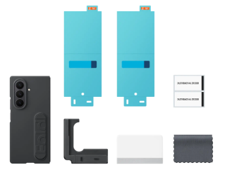Samsung Galaxy Z Fold7 Silicone Case - Image 2