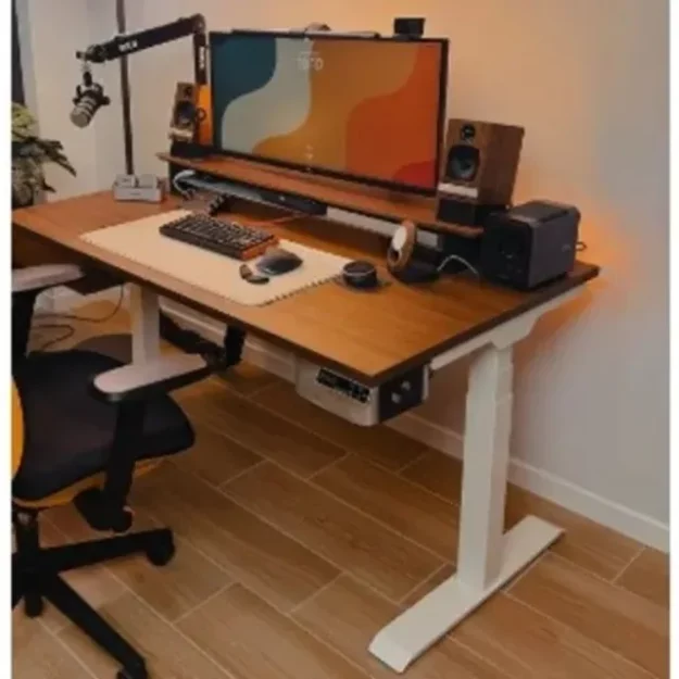 Electric Adjustable Desk - Brown Top - 1.4M