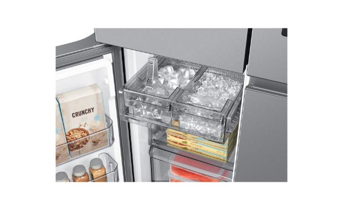 Samsung 636L Bespoke AI Four French Door Refrigerator Family Hub Silver - Image 7